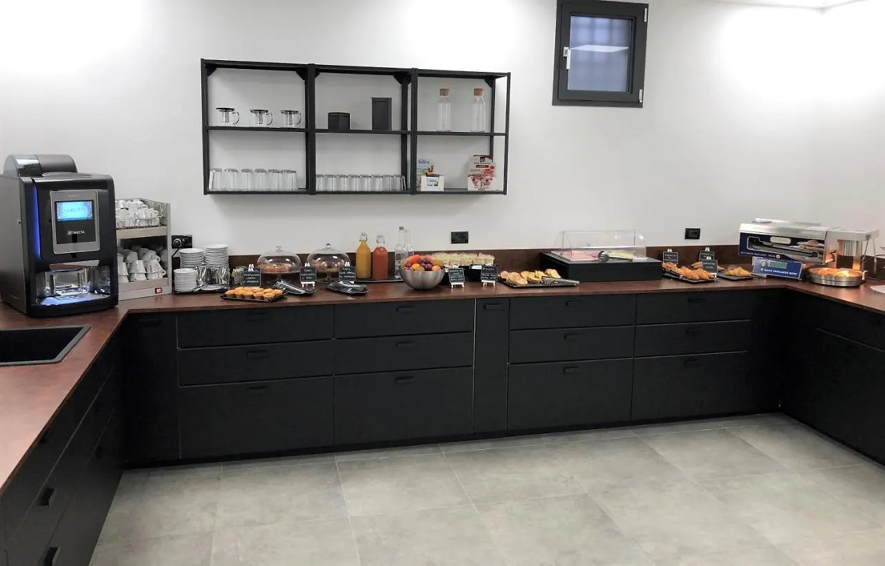 Residence Hotel Moderno Bari